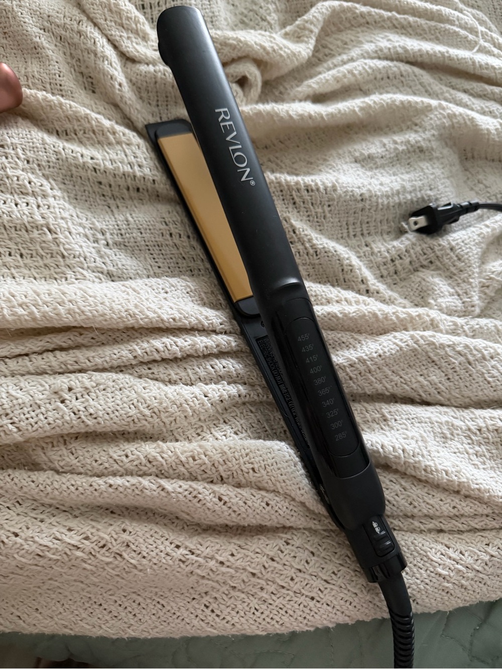 Revlon Black and Gold Ceramic Hair Straightener
